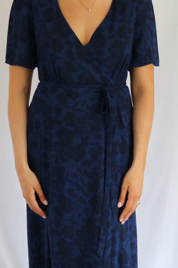 The Navy Dress — Park & Fifth
