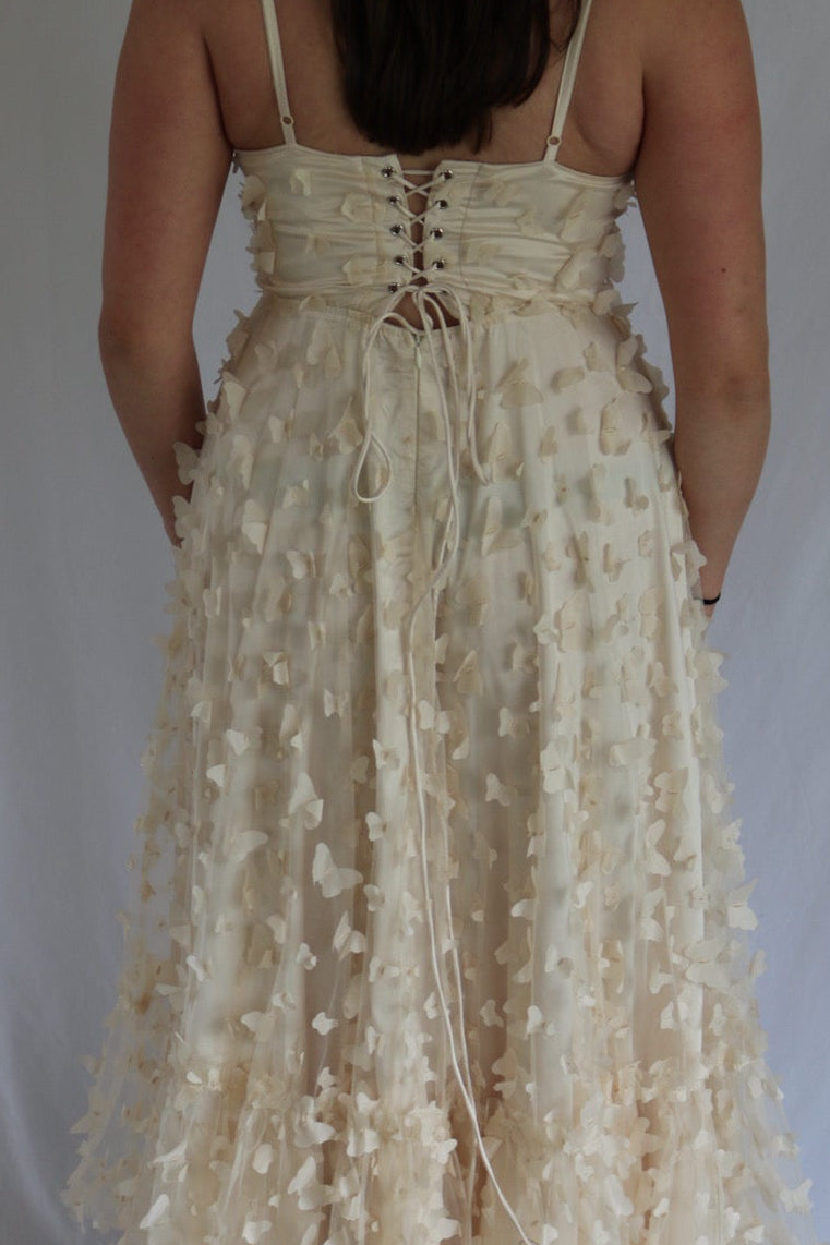 The Petal Veil Dress — Mable
