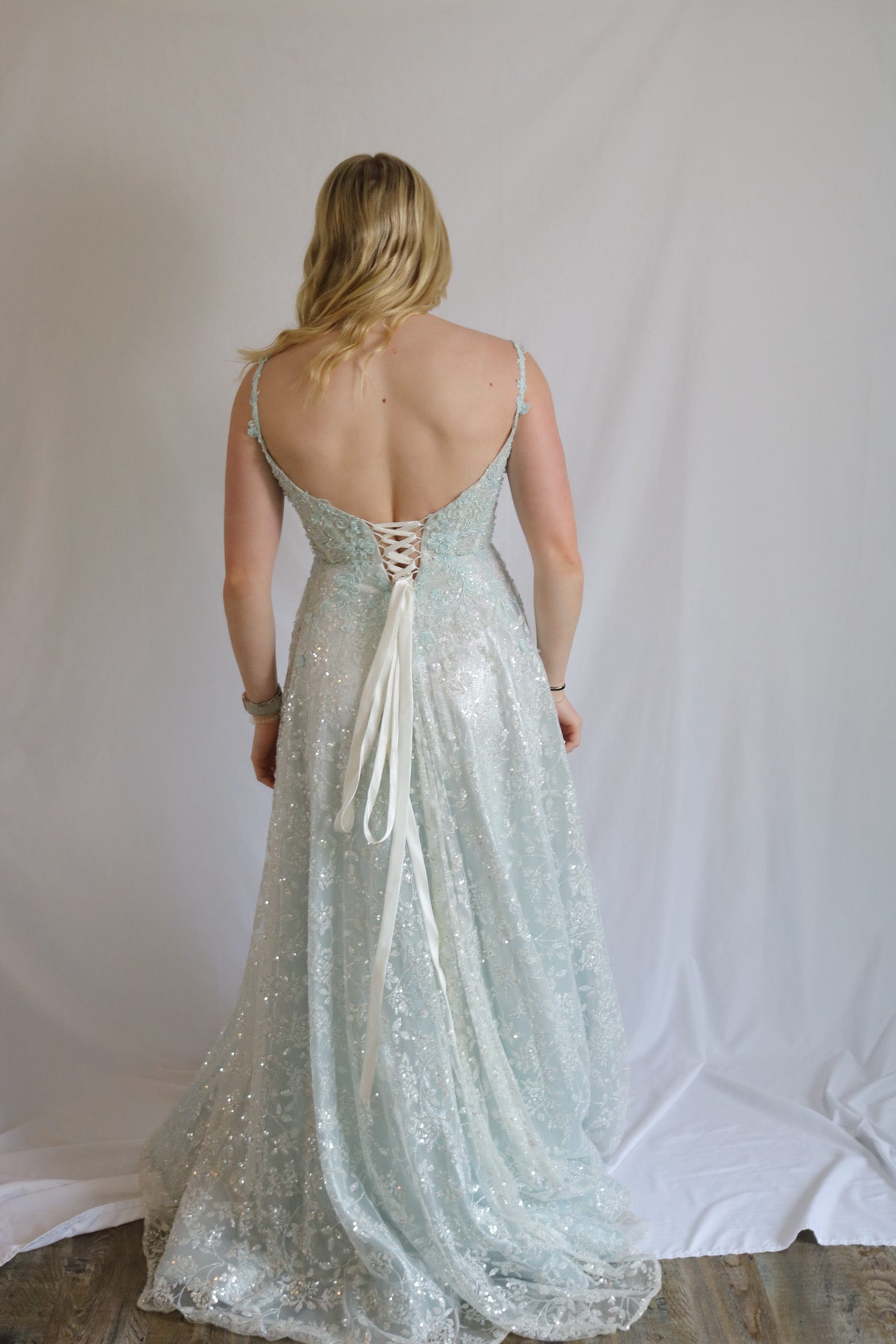 The Winter Belle Gown — Ellie Wilde