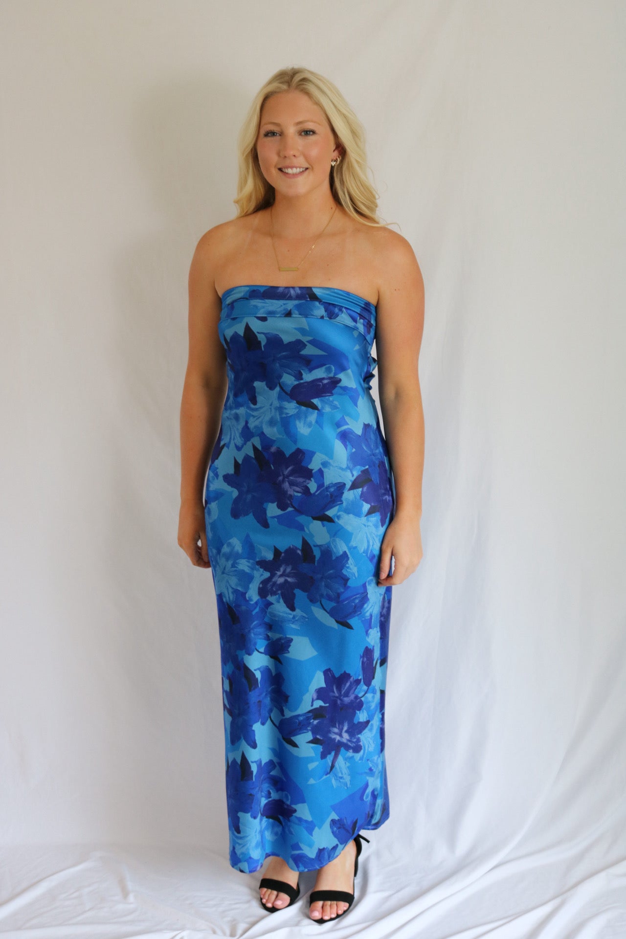 The Capri Dress — Billy J