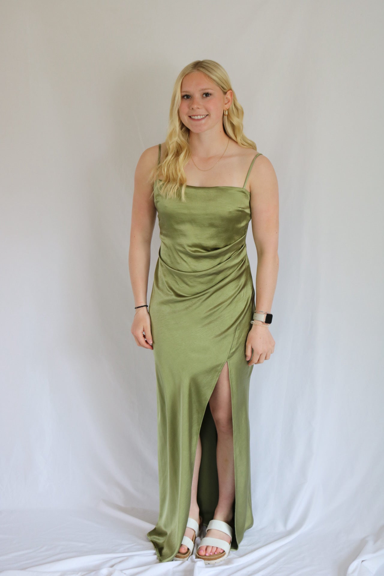 The Olive Dress — Billy J