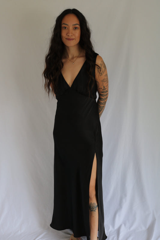 The Eclipse Gown — Billy J