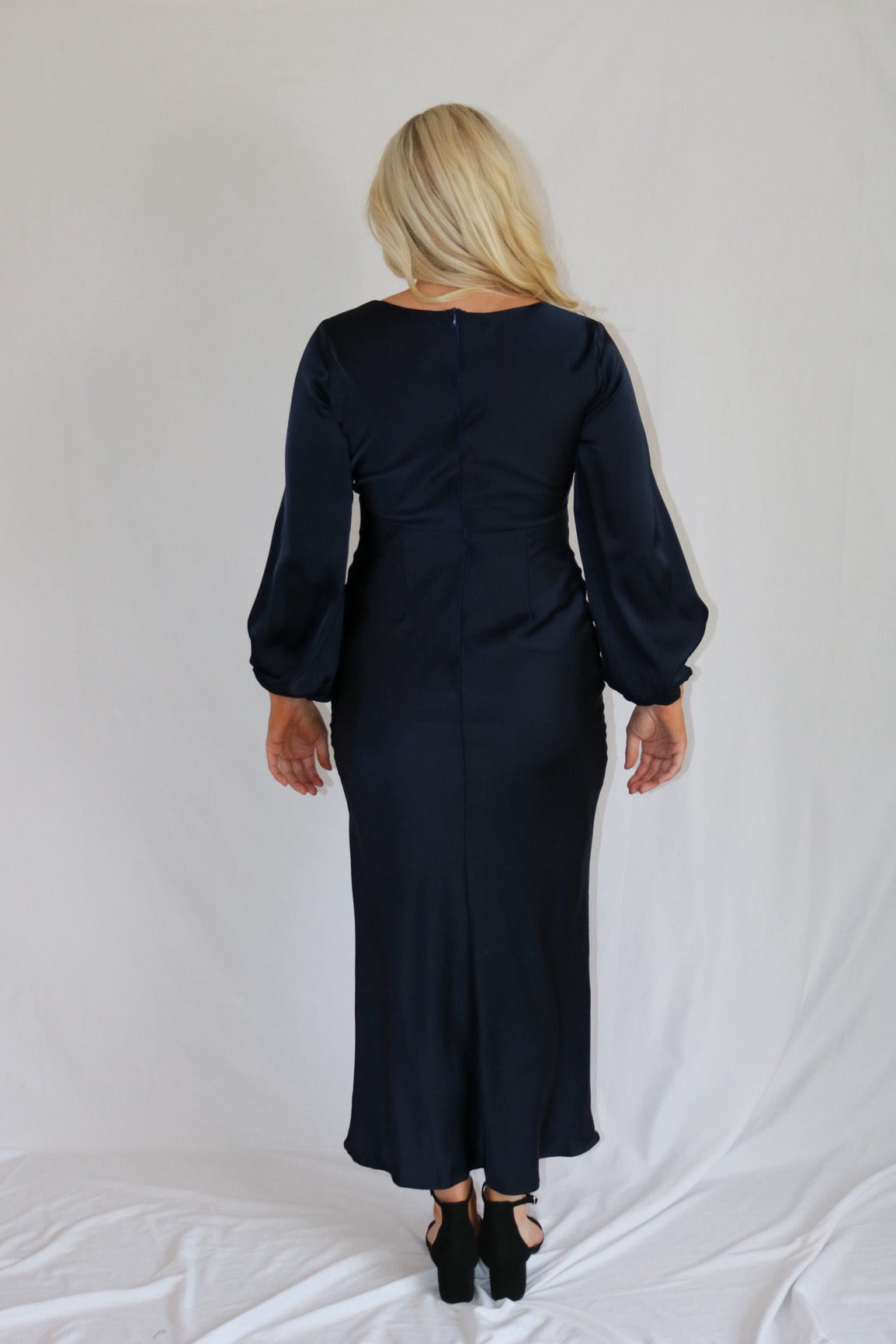 The Midnight Dress — Billy J