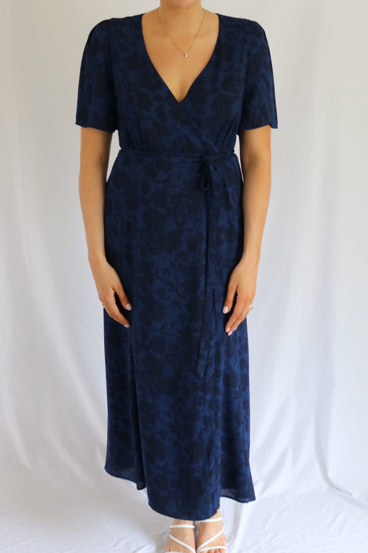 The Navy Dress — Park & Fifth