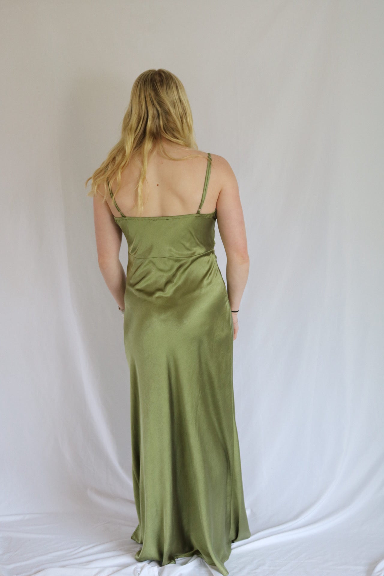 The Olive Dress — Billy J