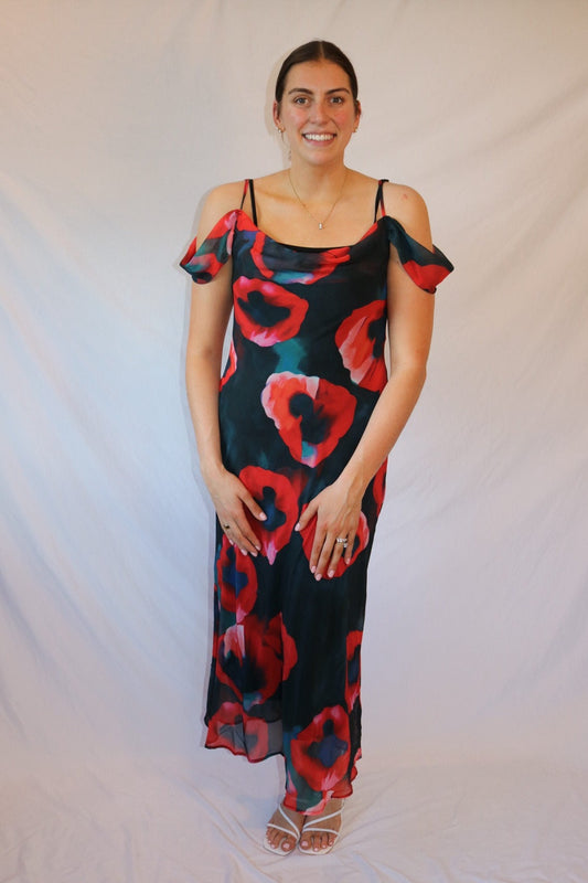 The Scarlet Poppy Dress- Dress Forum